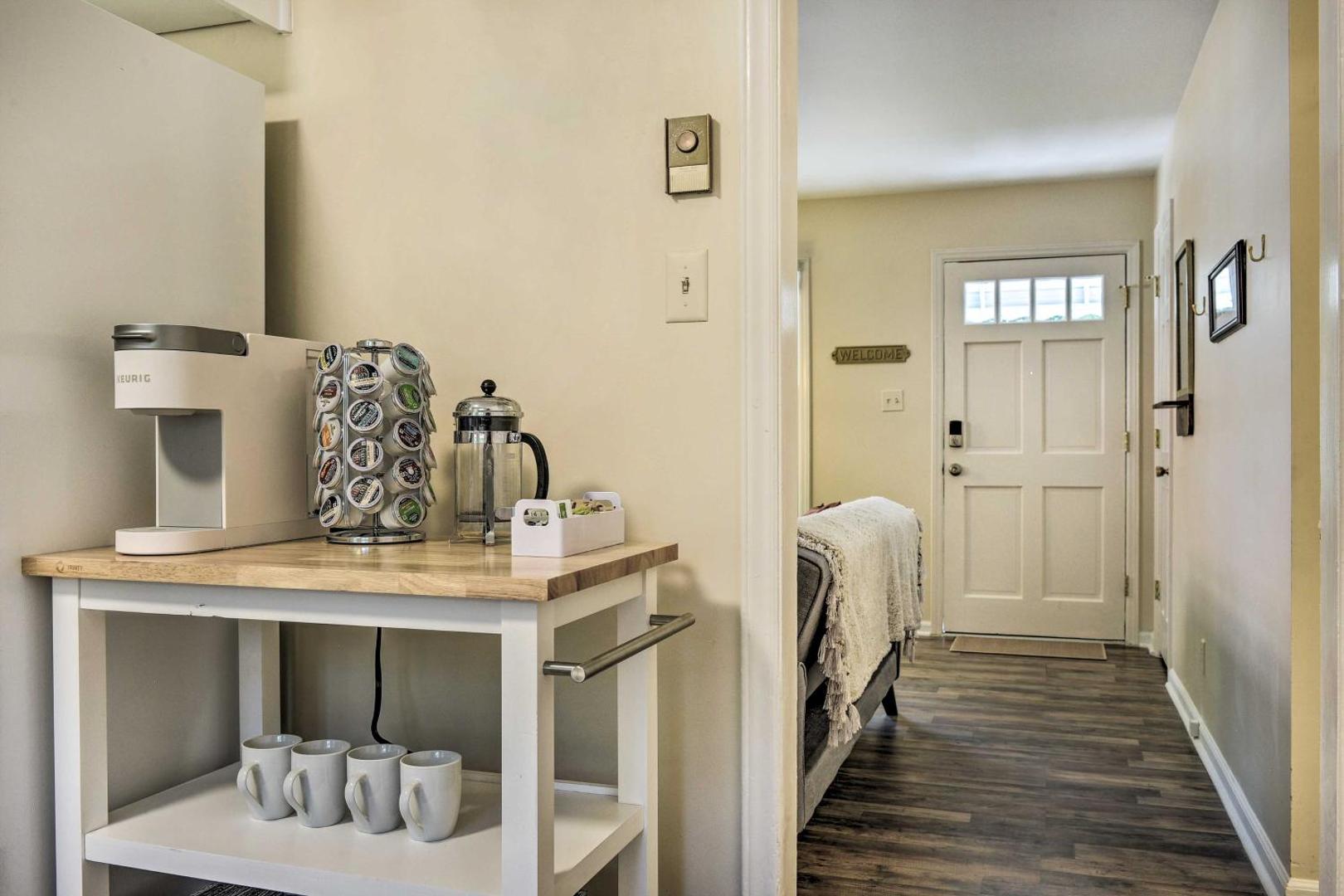 Cozy Getaway, 2 Miles to Duke and Dtwn Durham!